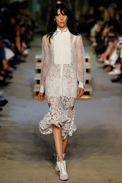 Look 73